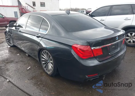 2011 BMW 750Li из США, поврежденный, VIN WBAKB8C59BC851897